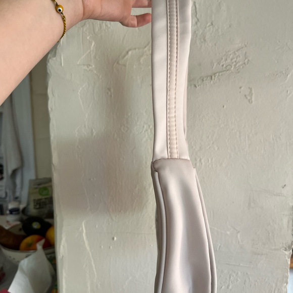 PRAYING handbag “I don’t care” - Picture 5 of 7